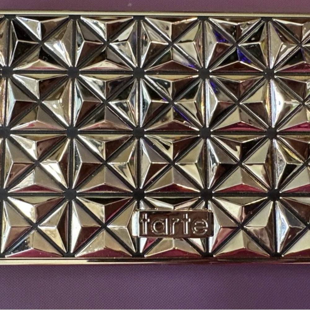 Tarte Eyeshadow Palette BEJEWELED with Shimmering Gold and Rich Brown - Picture 2 of 3